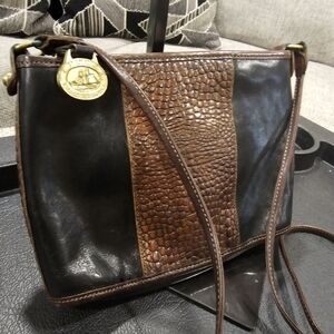 Vintage Brahmin Black Brown Leather Croc Crossbody Bag